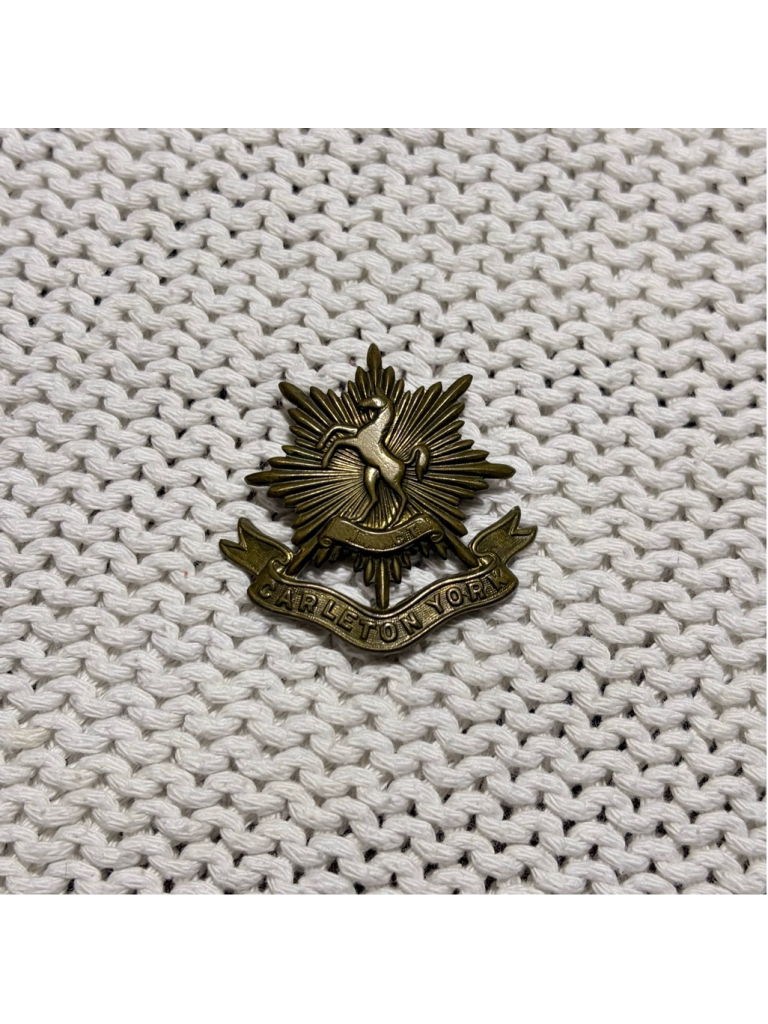 Canadian Army Cap Badge For Carleton & York Regiment Circa 1939 Bronzed